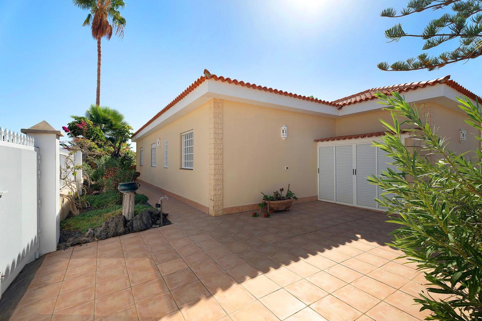 Casa Carla Private, Pool, Air By Paramount Holidays Пуерто-де-Сантьяго Екстер'єр фото